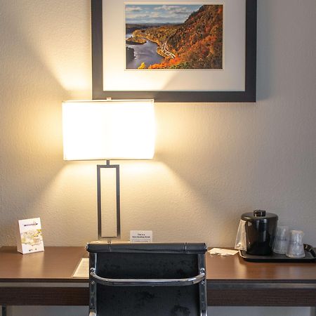 Best Western Hunt'S Landing Hotel Matamoras Milford Buitenkant foto