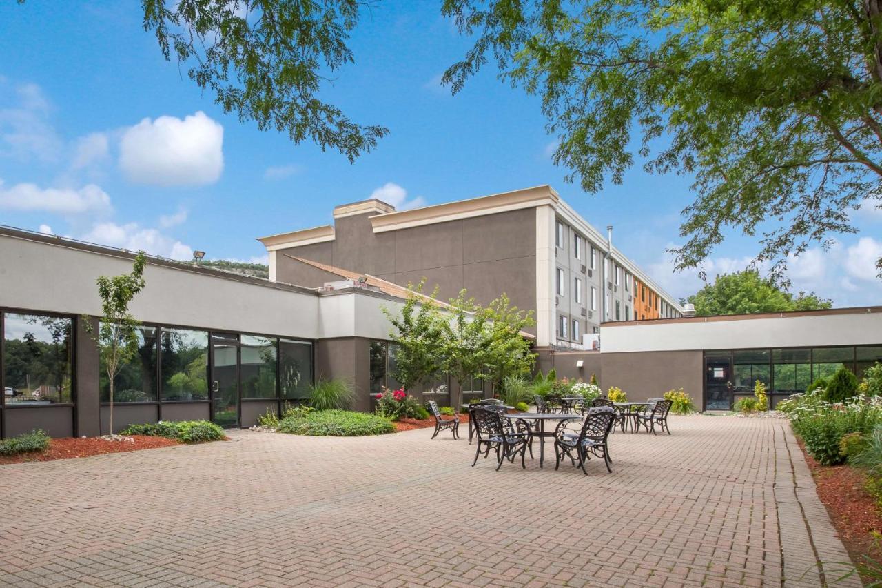 Best Western Hunt'S Landing Hotel Matamoras Milford Buitenkant foto